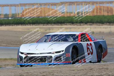 media/Apr-30-2022-CalClub SCCA (Sat) [[98b58ad398]]/Group 4/Race (Outside Grapevine)/